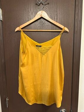 1 State Lace Trim Cami Tank Top - Mustard Yellow L